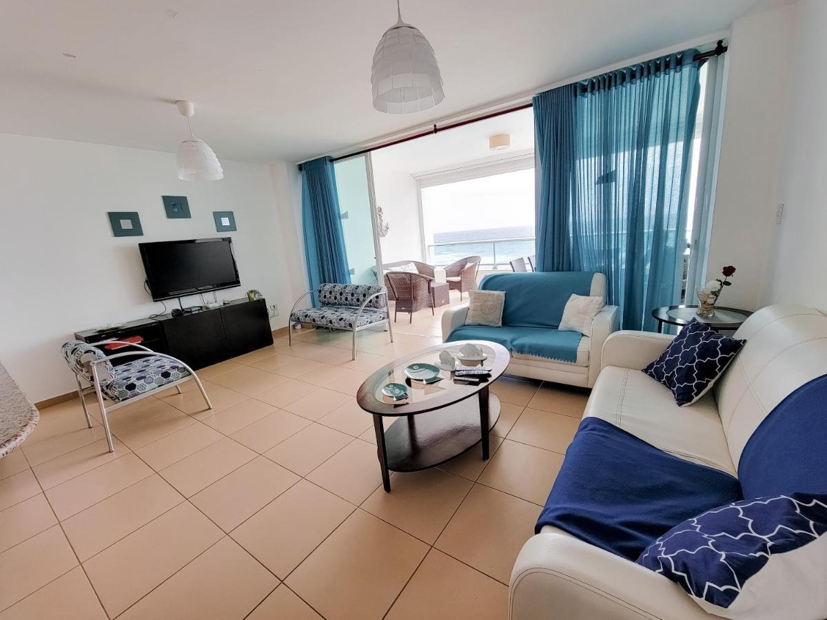 Marbella beachfront 2BR apt Juan Dolio Exteriör bild